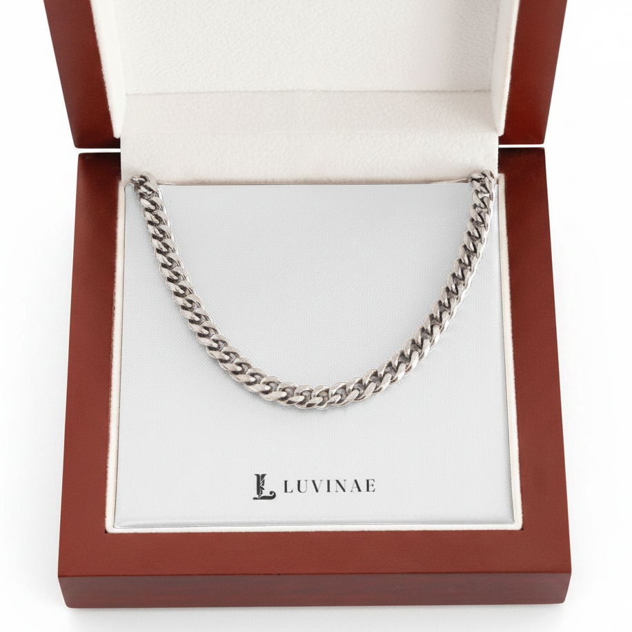 Silver cuban link necklace